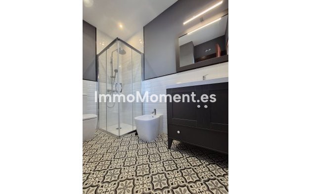 Resale - Villa - Marbella - San Pedro de Alcántara