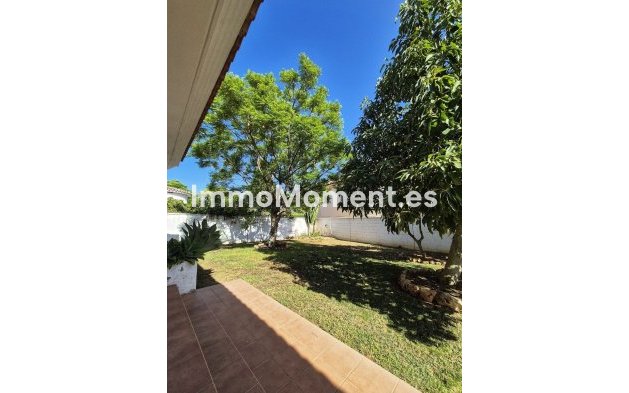 Resale - Villa - Marbella - San Pedro de Alcántara