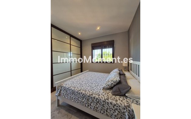 Resale - Villa - Marbella - San Pedro de Alcántara