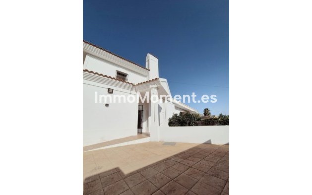 Resale - Villa - Marbella - San Pedro de Alcántara