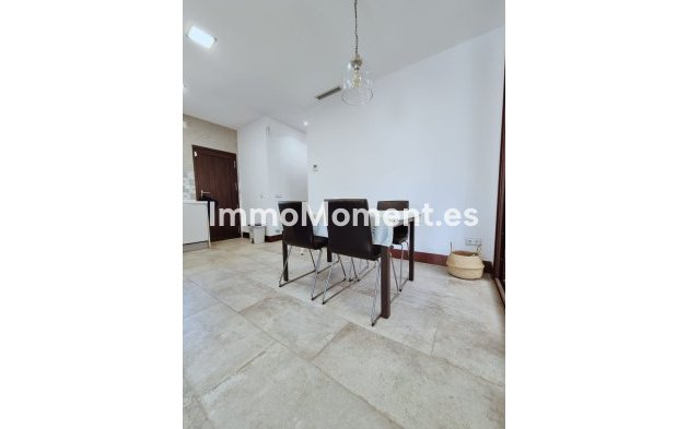 Resale - Villa - Marbella - San Pedro de Alcántara