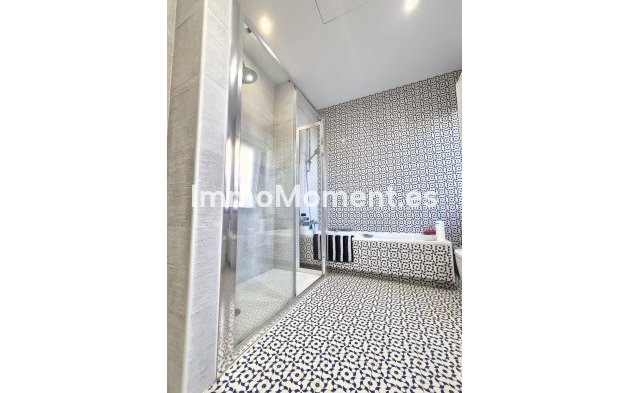 Resale - Villa - Marbella - San Pedro de Alcántara