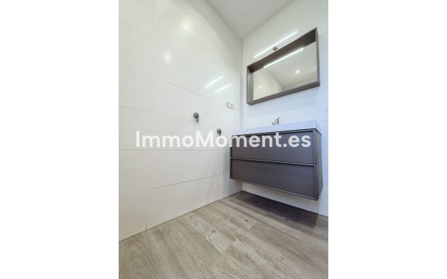 Resale - Villa - Marbella - San Pedro de Alcántara