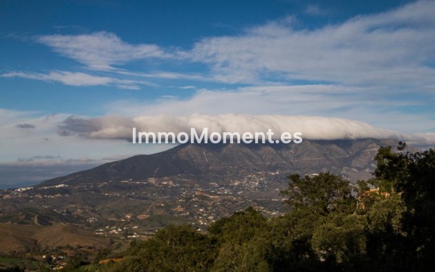 Reventa - Villa - Marbella - La Mairena