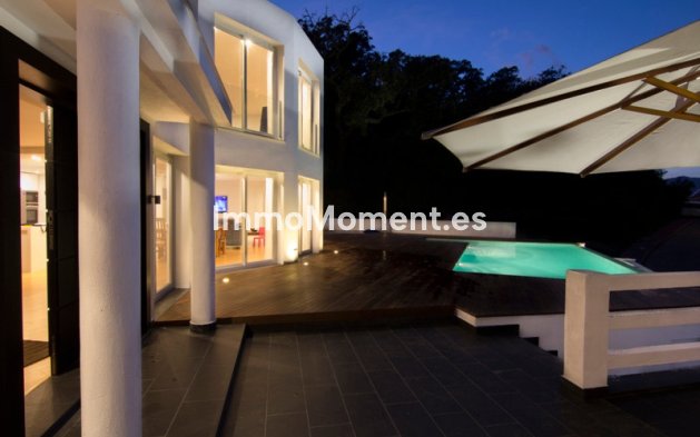 Reventa - Villa - Marbella - La Mairena