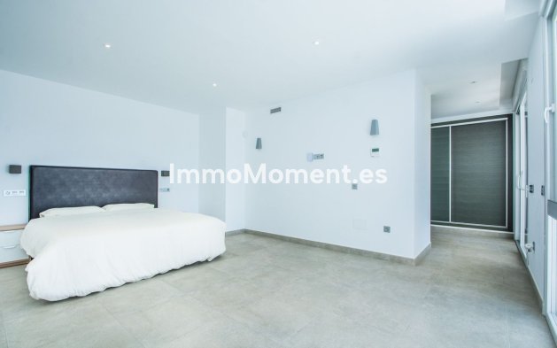 Revente - Villa - Marbella - La Mairena