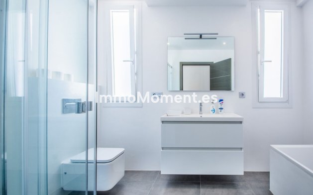 Revente - Villa - Marbella - La Mairena