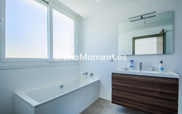 Revente - Villa - Marbella - La Mairena