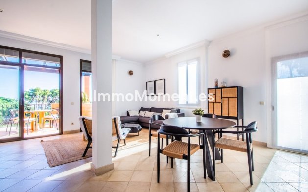 Resale - Apartment - Estepona - New Golden Mile