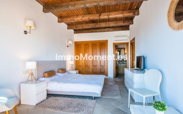 Resale - Apartment - Estepona - New Golden Mile