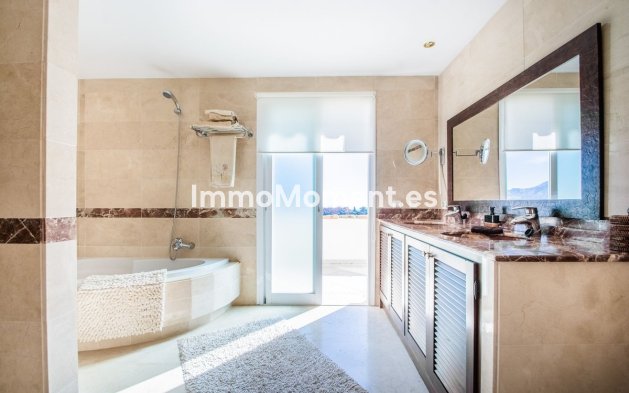 Revente - Villa - Marbella - La Mairena