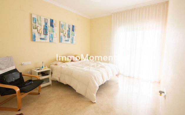 Reventa - Apartamento - Marbella - La Mairena