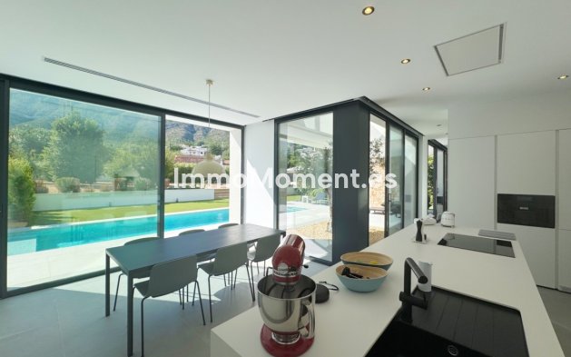 Revente - Villa - Denia - Denia Centro