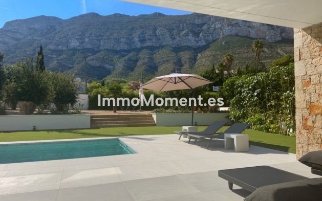 Revente - Villa - Denia - Denia Centro