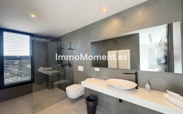 Revente - Villa - Denia - Denia Centro