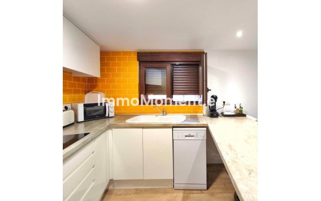 Resale - Villa - Denia - Denia Centro