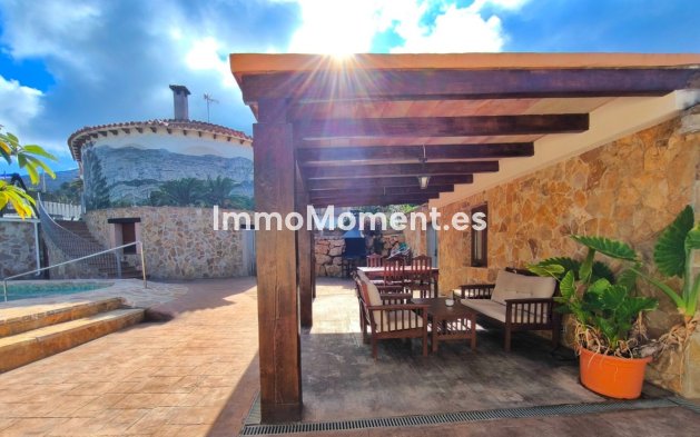 Resale - Villa - Denia - Denia Centro