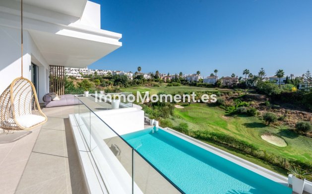 Resale - Villa - Estepona - Estepona Centro