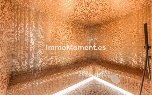 Resale - Villa - Estepona - Estepona Centro