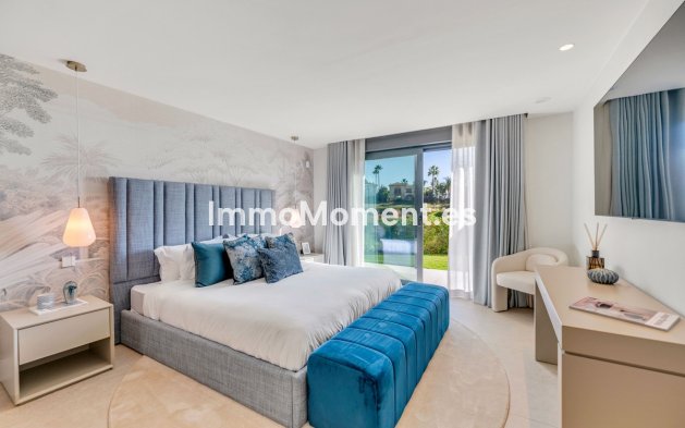 Resale - Villa - Estepona - Estepona Centro