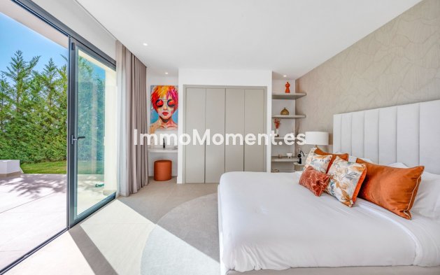 Resale - Villa - Estepona - Estepona Centro