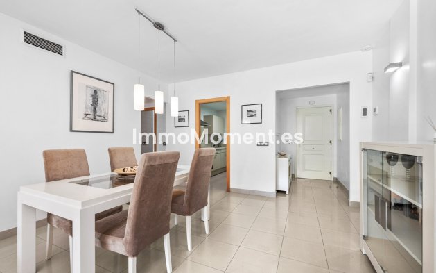 Reventa - Apartamento - Estepona  - Estepona Centro