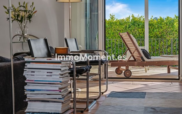 Resale - Villa - Sotogrande