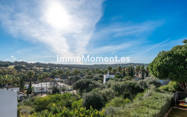Resale - Villa - Sotogrande
