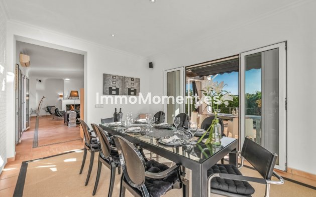 Resale - Villa - Sotogrande