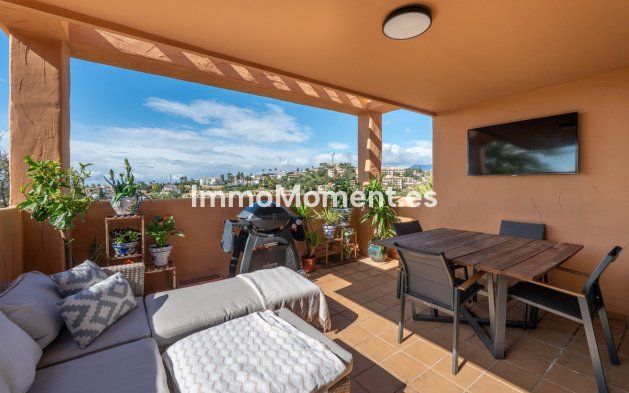 Resale - Apartment - Marbella - Elviria