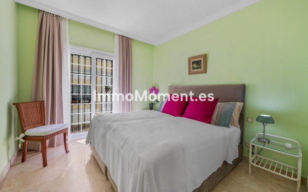 Resale - Townhouse - Marbella - Nueva Andalucía