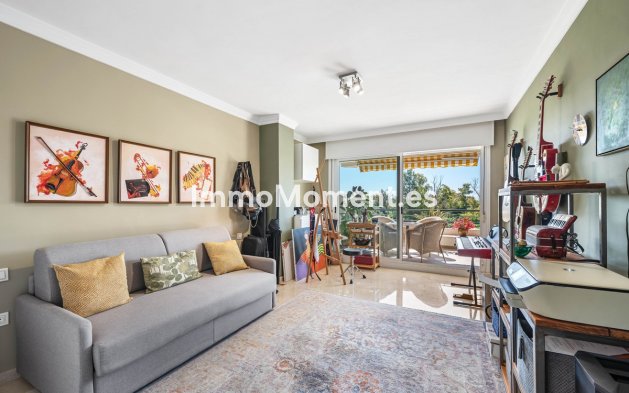 Wiederverkauf - Wohnung - Marbella - Guadalmina Alta