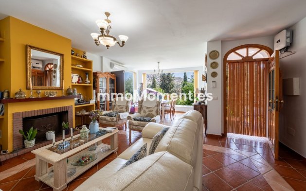 Revente - Maison de campagne - Intérieur                       - Coín