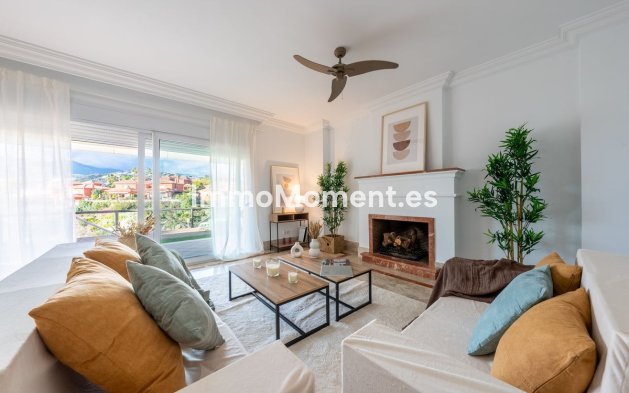 Wiederverkauf - Villa - Marbella - Santa Clara