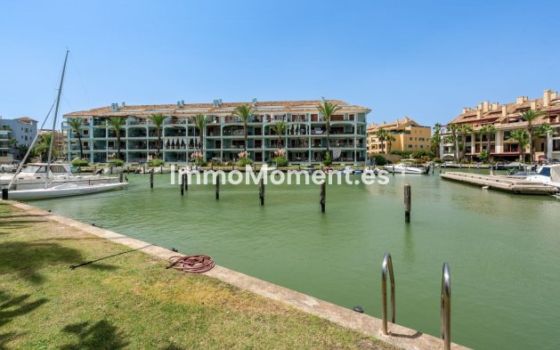 Revente - Maison mitoyenne - Manilva