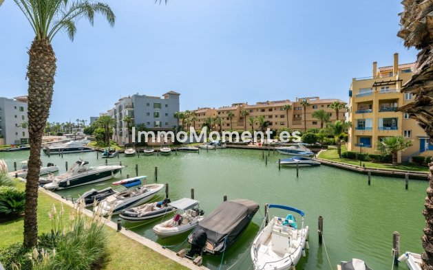 Revente - Maison mitoyenne - Manilva