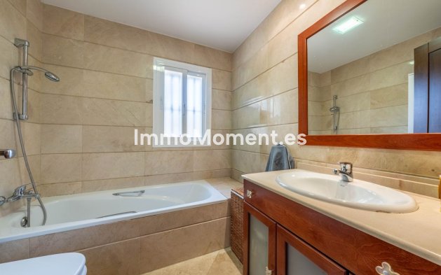 Wiederverkauf - Wohnung - Marbella - Aloha