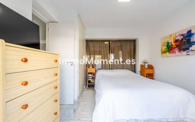 Revente - Appartement - Marbella - Elviria