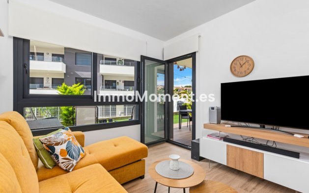 Wiederverkauf - Wohnung - Orihuela - Villamartin