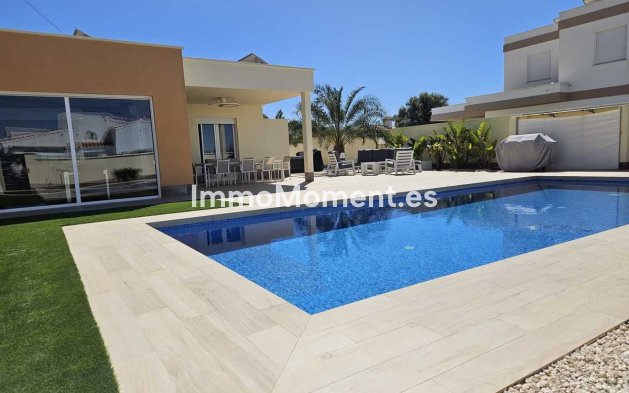 Wiederverkauf - Villa - Torrevieja - Torrevieja Centro