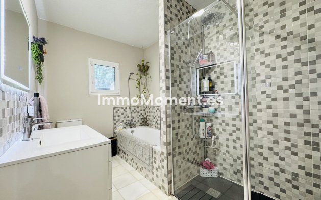 Revente - Villa - Manilva - La Duquesa