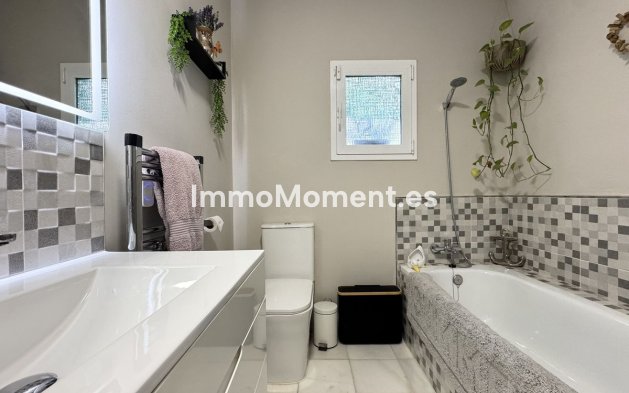 Revente - Villa - Manilva - La Duquesa