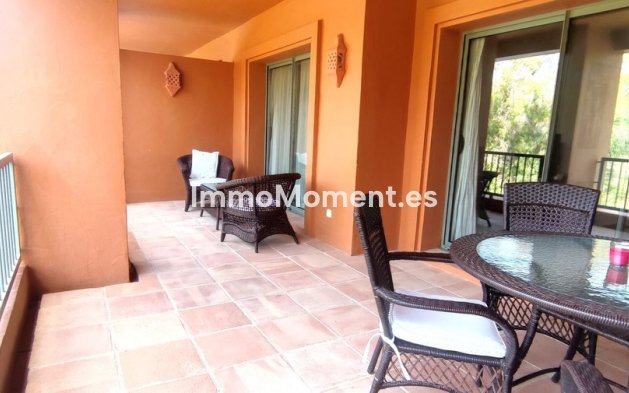 Bestaande woning - Appartement - Estepona  - Atalaya