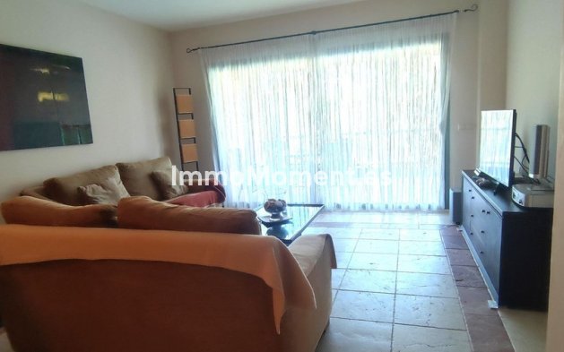 Bestaande woning - Appartement - Estepona  - Atalaya