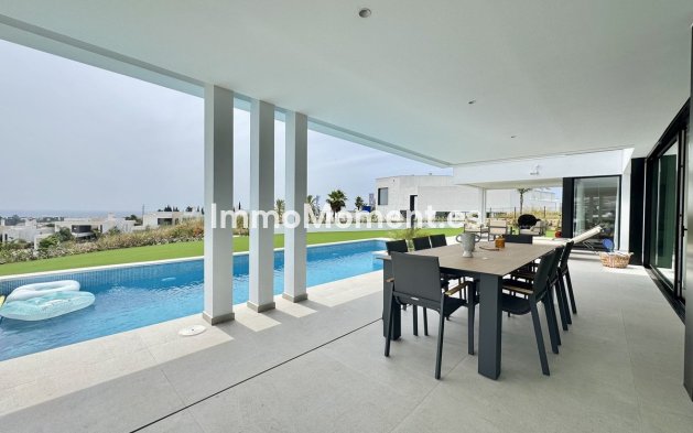 Revente - Villa - Estepona  - New Golden Mile