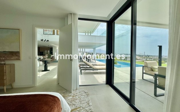 Revente - Villa - Estepona  - New Golden Mile
