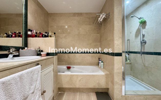 Wiederverkauf - Wohnung - Marbella - Elviria