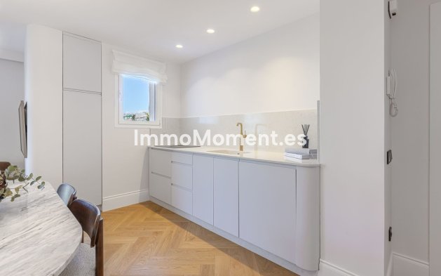 Wiederverkauf - Wohnung - Marbella - Puerto Banús