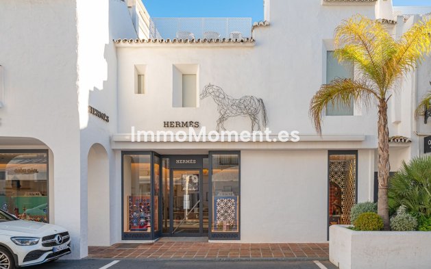 Wiederverkauf - Wohnung - Marbella - Puerto Banús