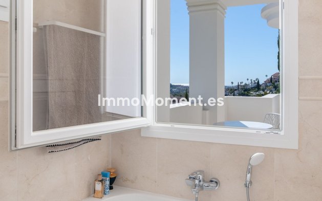 Wiederverkauf - Wohnung - Marbella - Nueva Andalucía